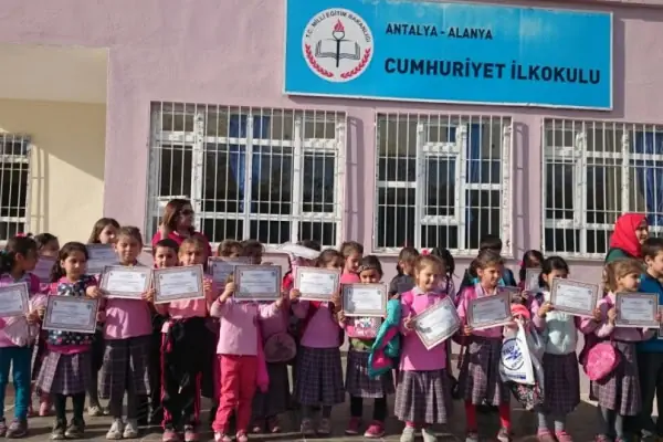 ALANYA CUMHURİYET İLKOKULU