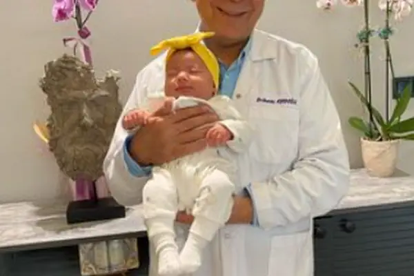 DR. NEZİHİ EŞREF KURDOĞLU