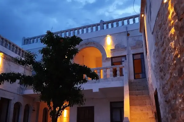 Taştepeler Hotel