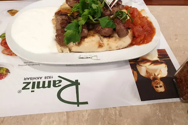 Usta Dönerci