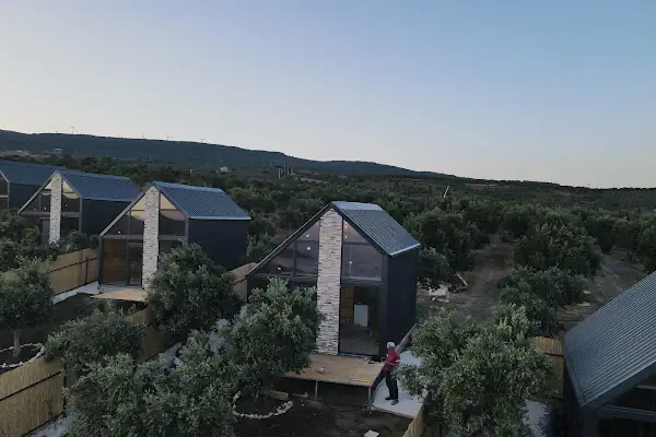 Nilüfer Narlı Bungalov’s