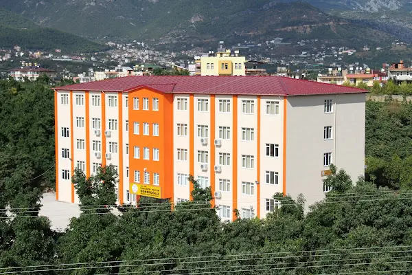Eczacı Güzin Velittin Bekrioğlu Mesleki Ve Teknik Anadolu Lisesi