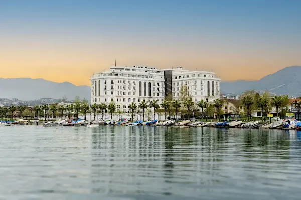 Wellborn Luxury Hotel İzmit