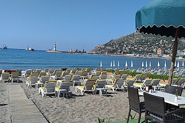 Alanya Elvis Beach Cafe Bar