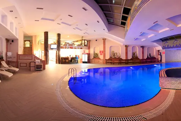 Flowers Health Club