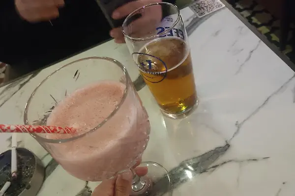 Bezin cafe