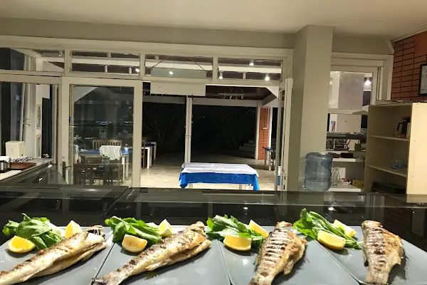 Değirmen Plajı-Adaçatı Restaurant