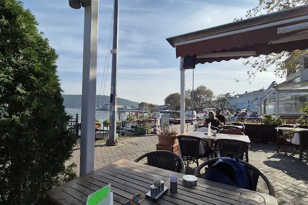 Cafe kardeşler