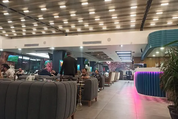 Lusso Restaurant Cafe