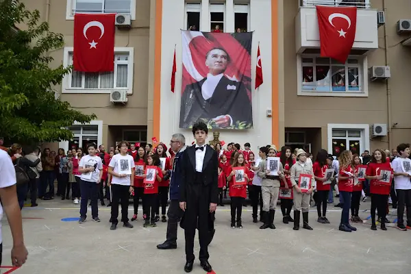 Narlıdere Özel TAKEV İlk ve Orta Okulu