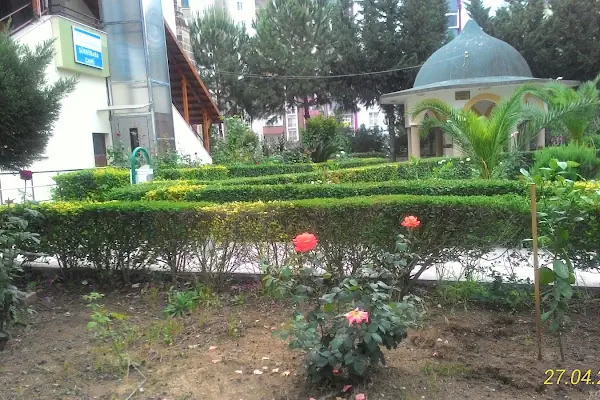 Şükrü Baba Camii