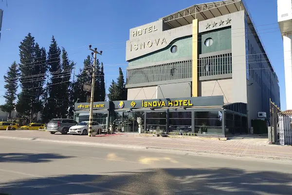 İsnova Airport Hotel (4 yıldız) Antalya Havalimanı ve Anfaş Expo Center Yakınında