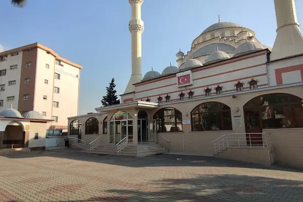 Esatpaşa Merkez Camii