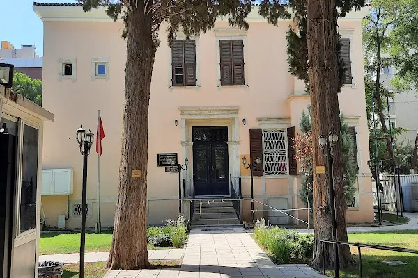 Latife Hanım Köşkü Anı Evi