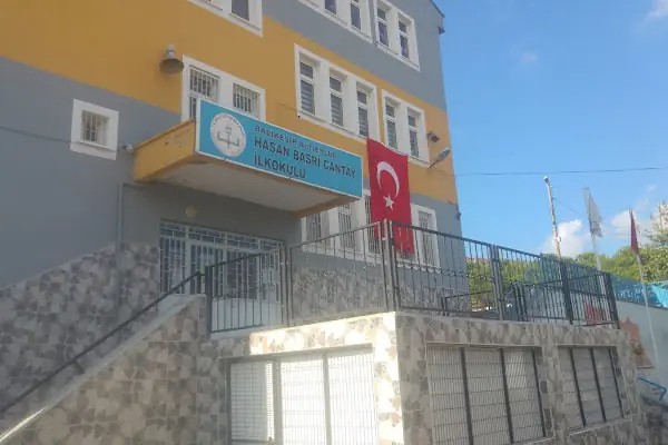 Hasan Basri Çantay İlkokulu