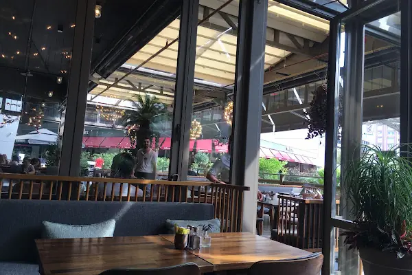 The House Cafe