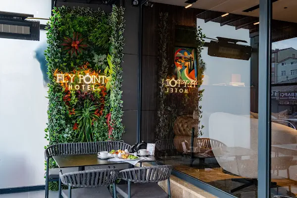 Fly Point Hotel
