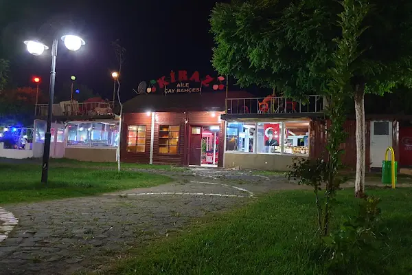 Kiraz Aile Çay Bahcesi