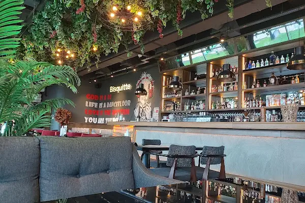 Cassava Cafe & Restaurant