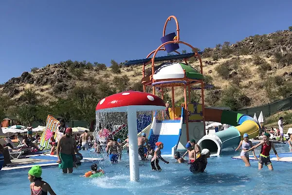 Kartaltepe Aquapark