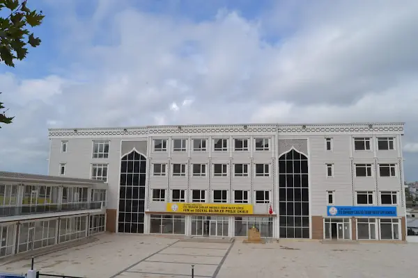 İTO İBRAHİM ÇAĞLAR FEN VE SOSYAL BİLİMLER PROGRAMLI ANADOLU İMAM HATİP LİSESİ- ORTAOKULU