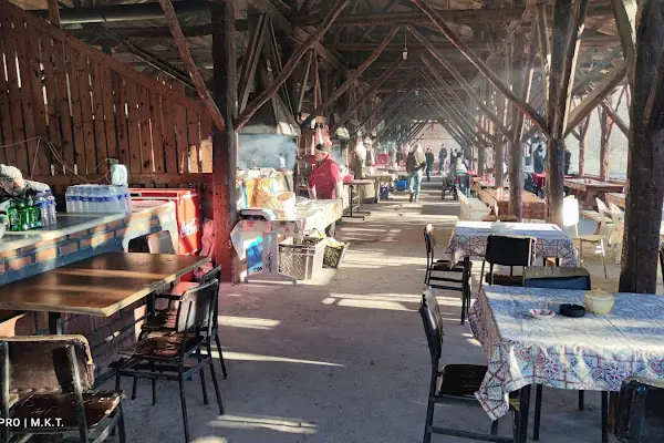NAZ BÜFE & ŞARKÜTERİ MARKET