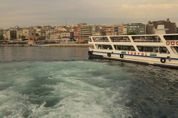 Turyol Yeni Kadıköy İskelesi