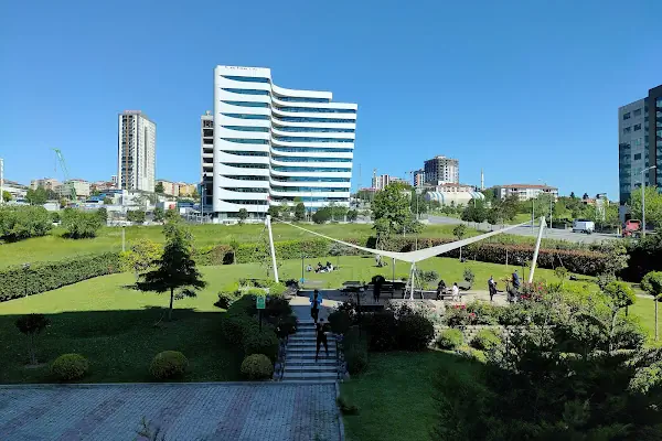 Altınbaş Üniversitesi