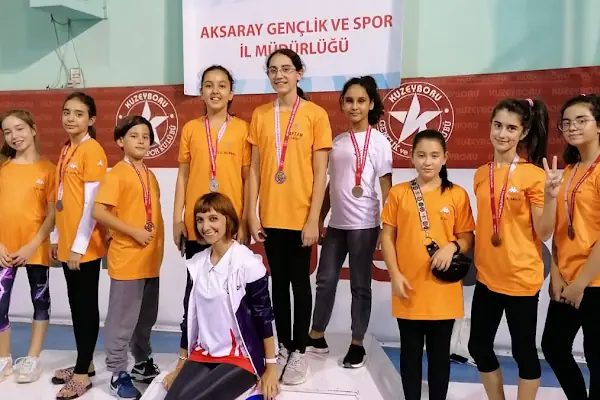 Çi-Yo Çiçek Yolcu Spor Kulübü Bayanlara ve Çocuklara Spor