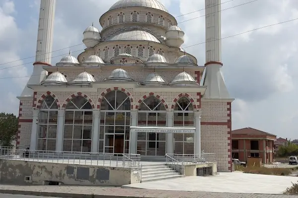 Şehitlik Cami