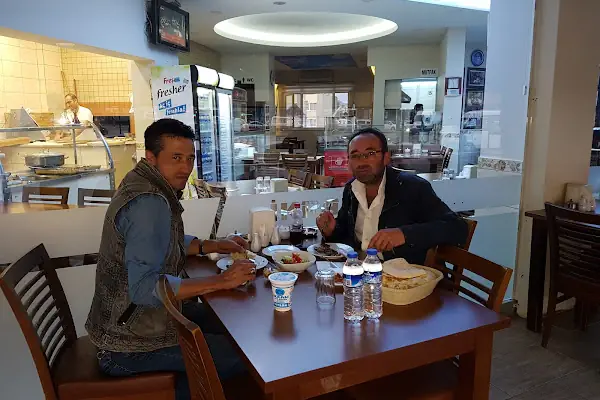 Faruk et döner salonu