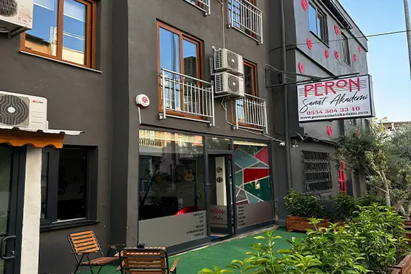 Peron Sanat Akademi