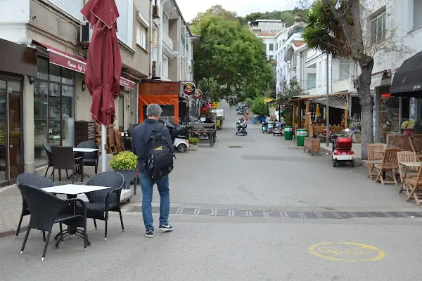 Koala Pub, Kınalıada