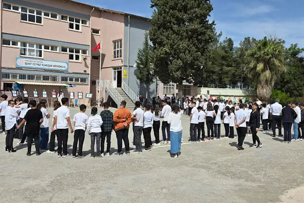 ŞEHİT FEYYAZ YUMUŞAK ORTAOKULU
