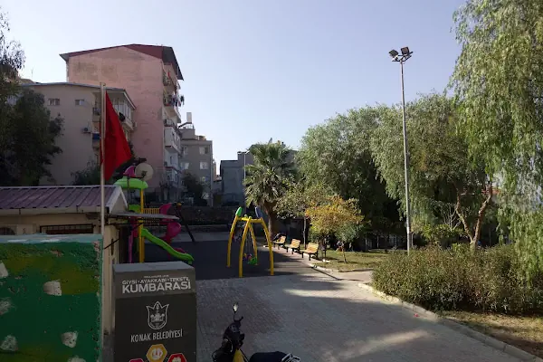 Adile Naşit Parkı