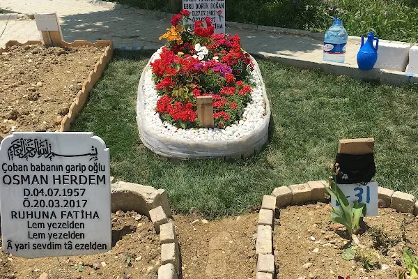Kıraç Yeni Mezarlığı