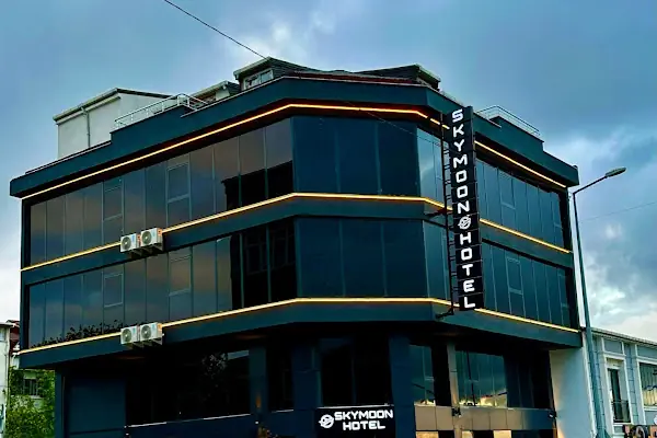 Skymoon Airport Hotel