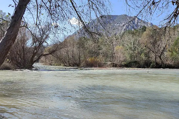 Aksu çayı Piknik alanı