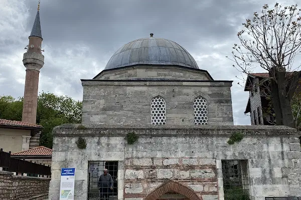 Merkez Efendi Hz. Türbesi