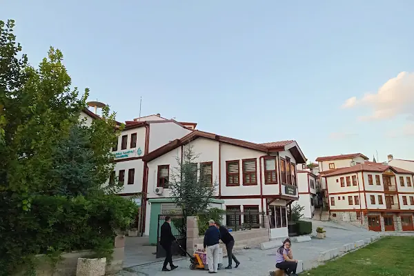 Anadolu İlahiyat Akademisi