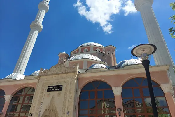 Yavuz Sultan Selim Cami