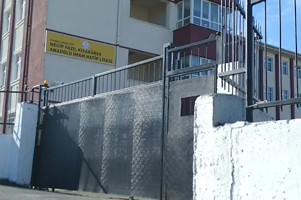 Necip Fazıl Kısakürek Anadolu İmam Hatip lisesi