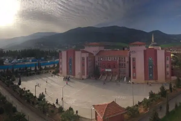 Şehit İsmet Kayar İlkokulu