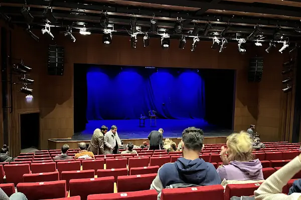 Ankara Sanat Tiyatrosu