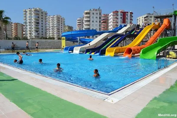 Pasifik Aquapark &amp; Cafe