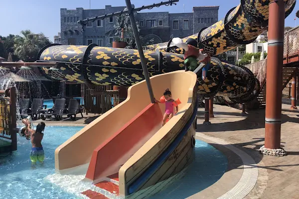 Pirates Inn Cactus Aquapark