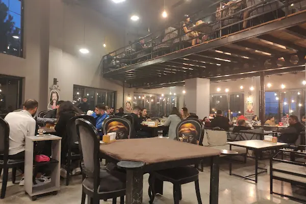 Zuuum Cafe
