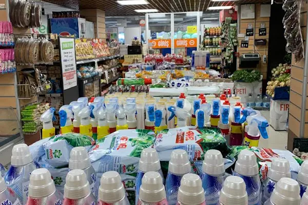 Biçen Market Merter Şube