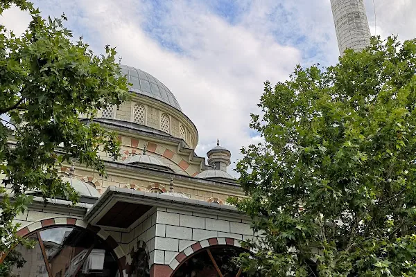 T.C. ATAŞEHİR MÜFTÜLÜĞÜ ŞEHİTLER CAMİİ
