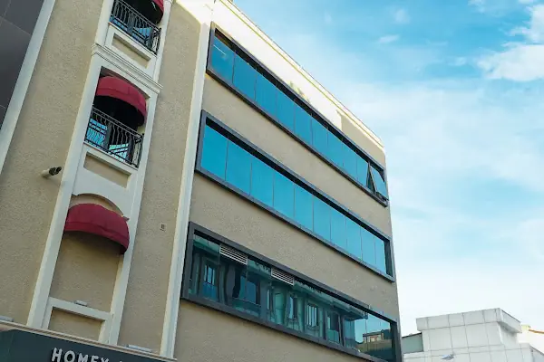 Homey Airport Hotel
